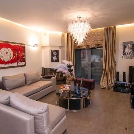 Optasia Luxury House Argos Luaran gambar