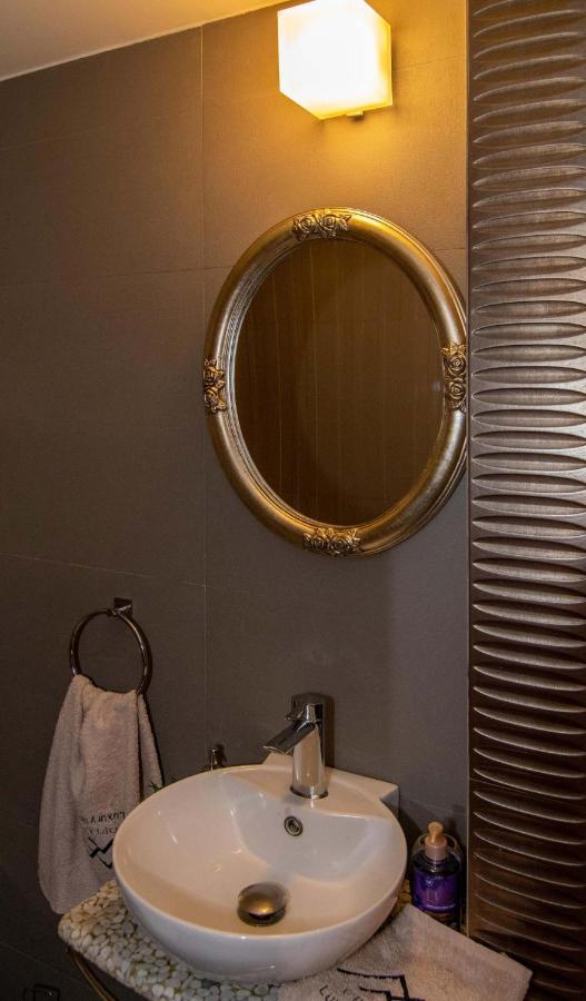 Optasia Luxury House Argos Luaran gambar